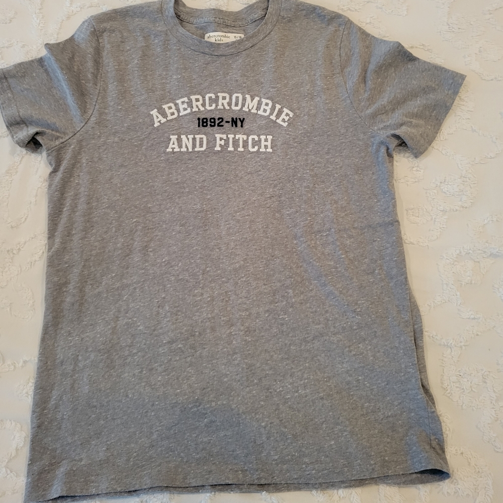 Abercrombie Kids Tshirt